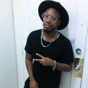 Meet your Posher, Marcus